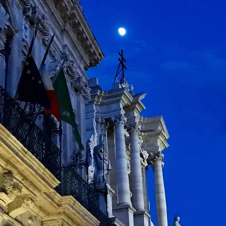 A 50 Passi Dal Tempio Di Apollo * Szirakúza